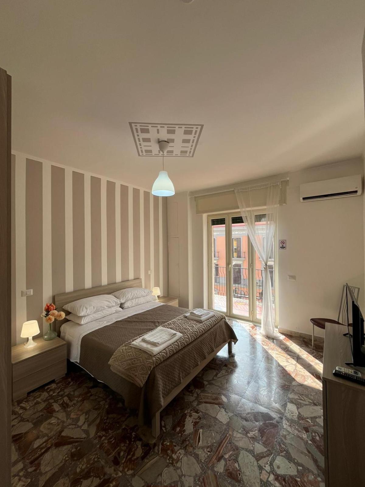 Appartement Panorama House Da Tony à Naples Extérieur photo